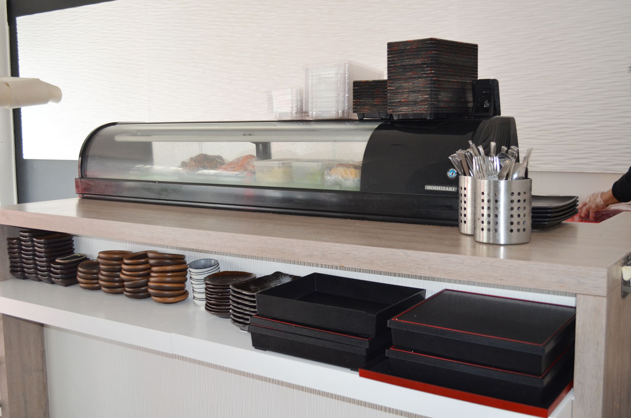 meiwei innen sushi bar
